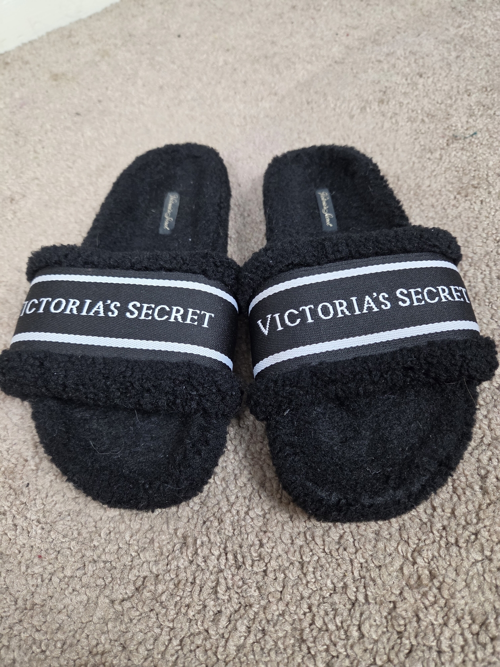 Victoria's Secret Black Sherpa Slide Sandals